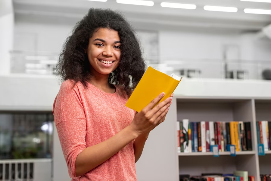 Serviços Bibliotecários e Desenvolvimento social; um desafio profissional